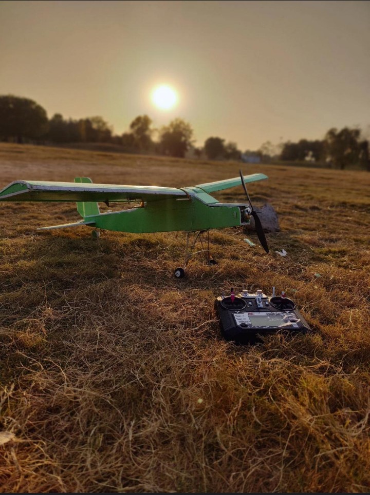 High-Wing RC Plane